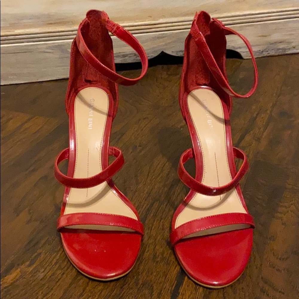 Gianni Bini Heals